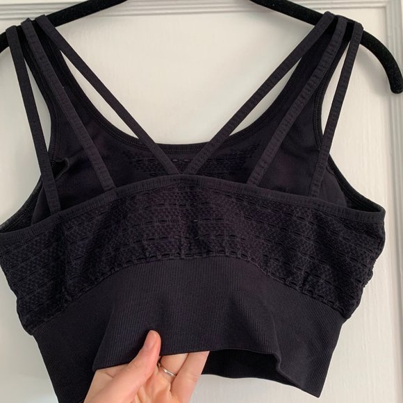 Gymshark Energy+ Seamless Crop Top - Black - Picture 2 of 3